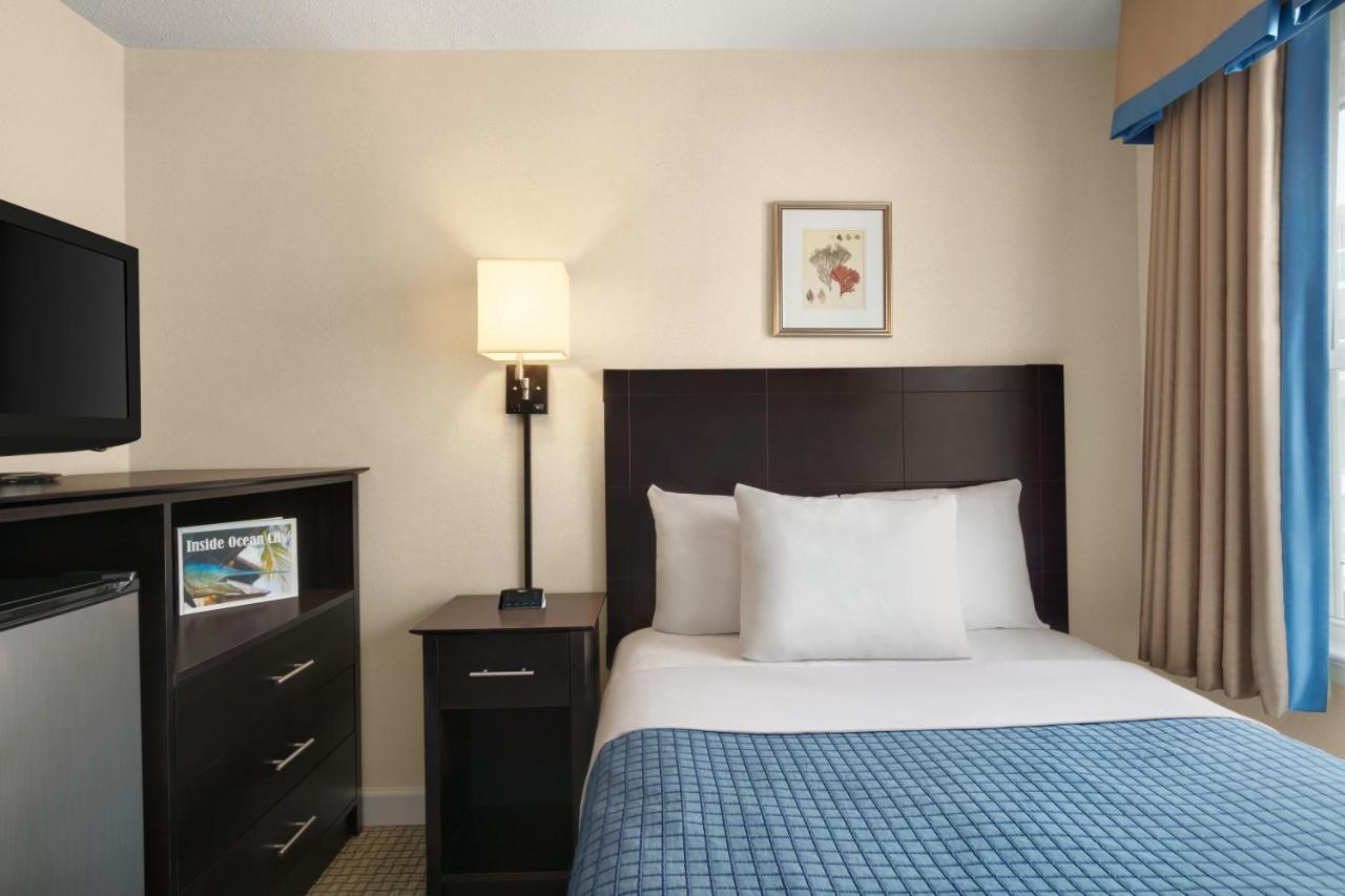 אושן סיטי Harrison Hall Hotel מראה חיצוני תמונה
